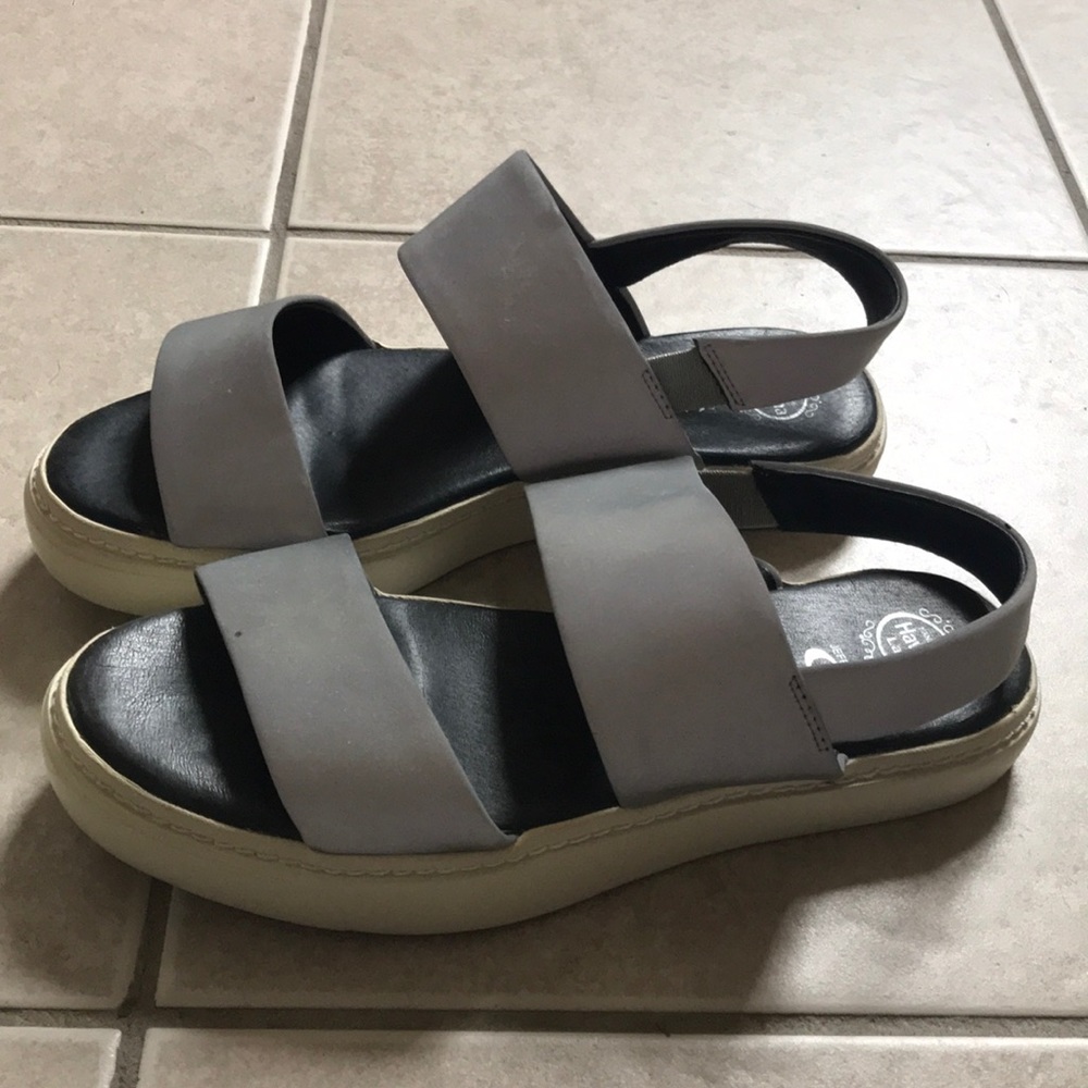 Jeffrey Campbell platform sandals size 7